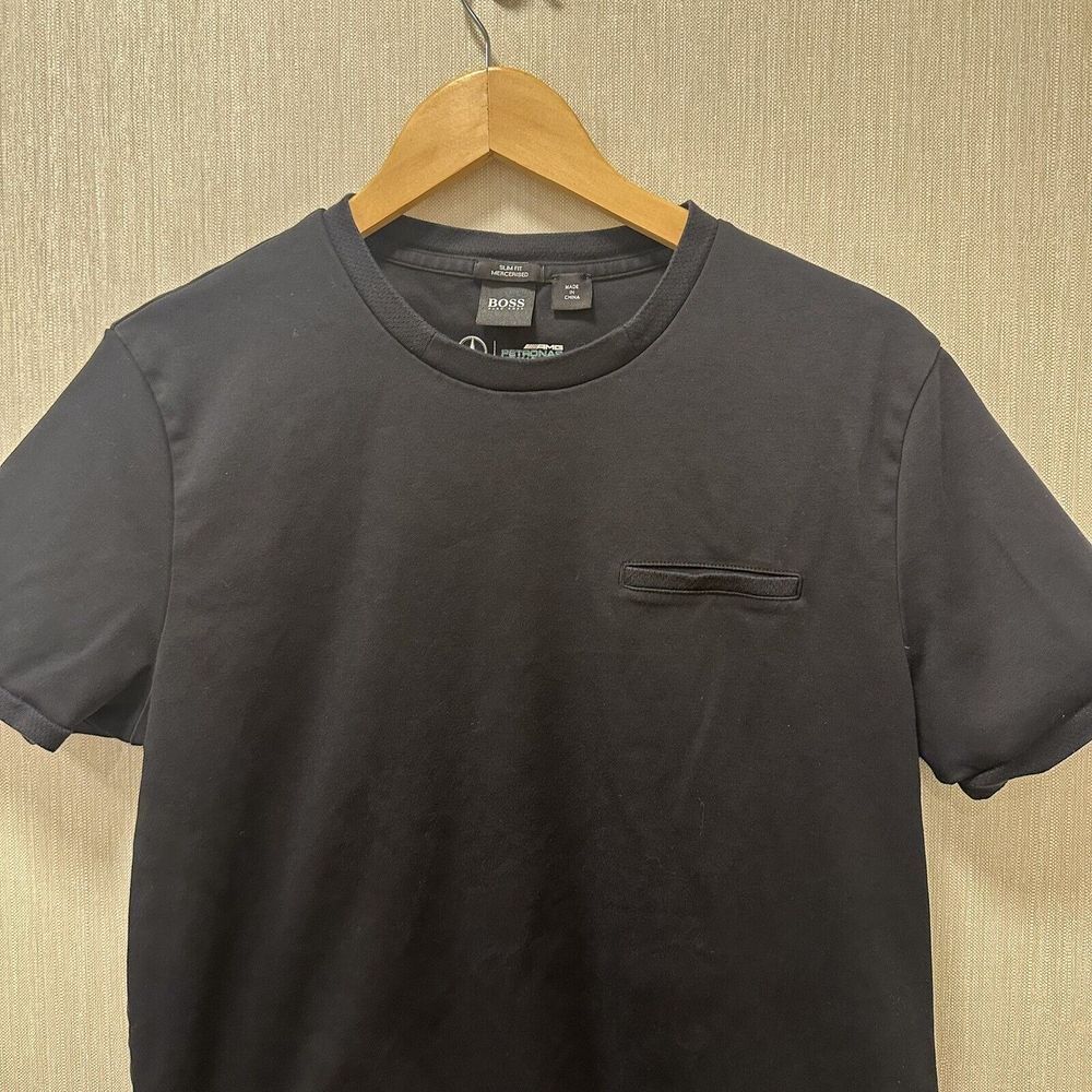 Mercedes AMG Petronas Formula One Team Hugo Boss T Shirt Black Size XL - Picture 3 of 13